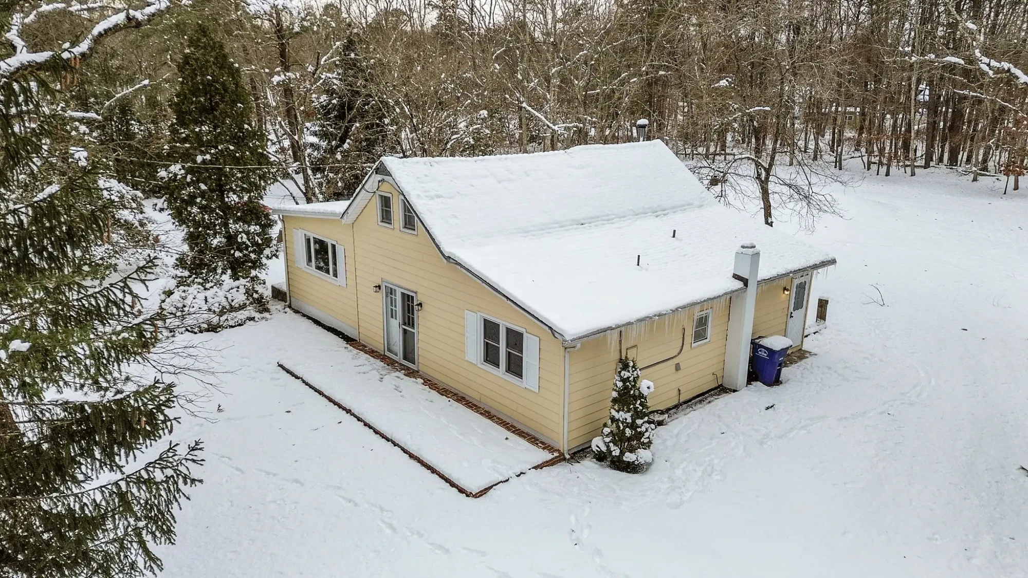 Inside Medford & Medford Lakes: Small Town Center, Big Lake Culture 3 medford lake culture private clubs scaled